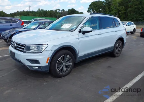 2018 Volkswagen Tiguan 2.0T Se/2.0T Sel из США, поврежденный, VIN 3VV2B7AX8JM025655